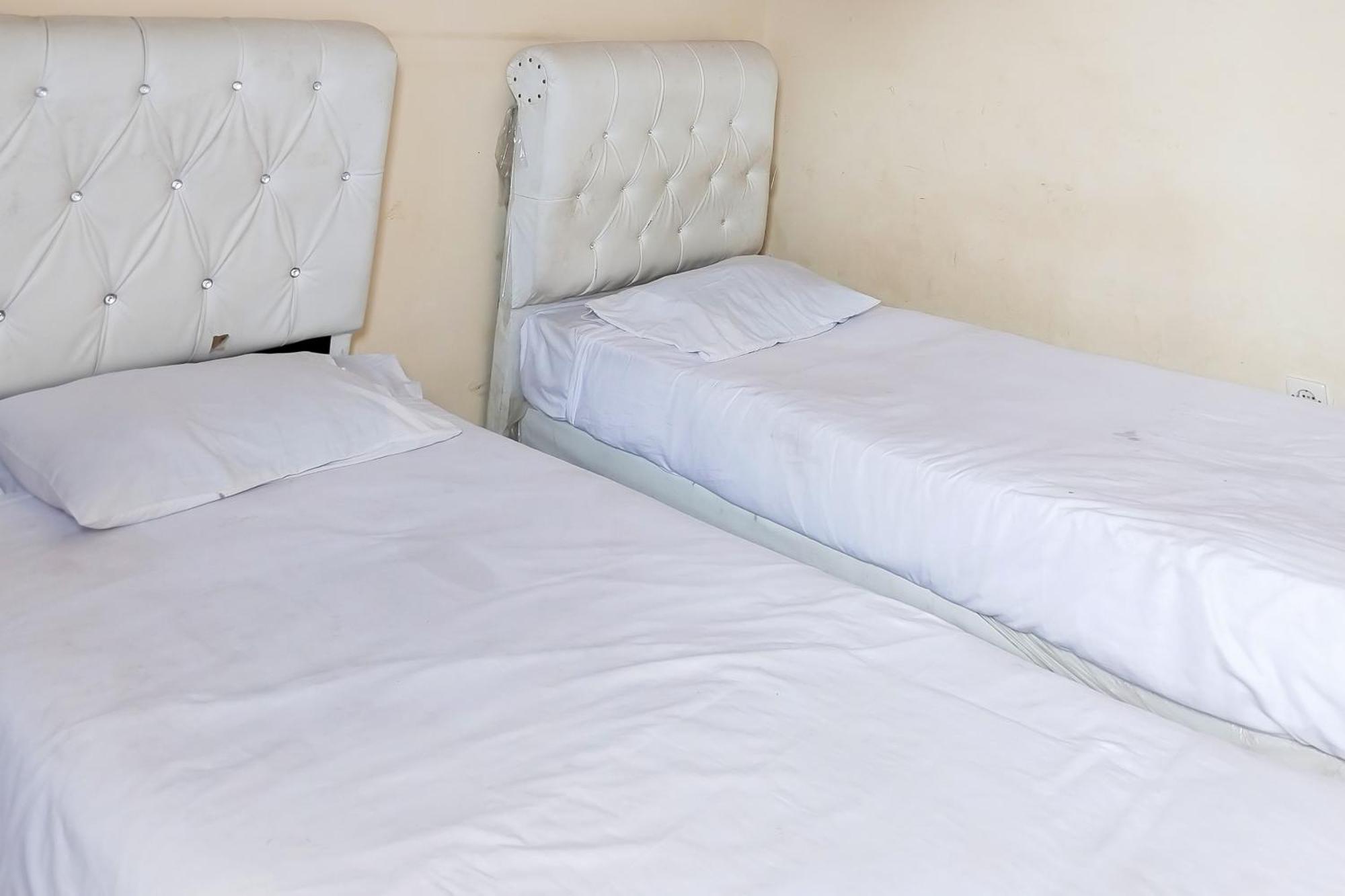 Richmond Guest House Cirebon Redpartner Extérieur photo